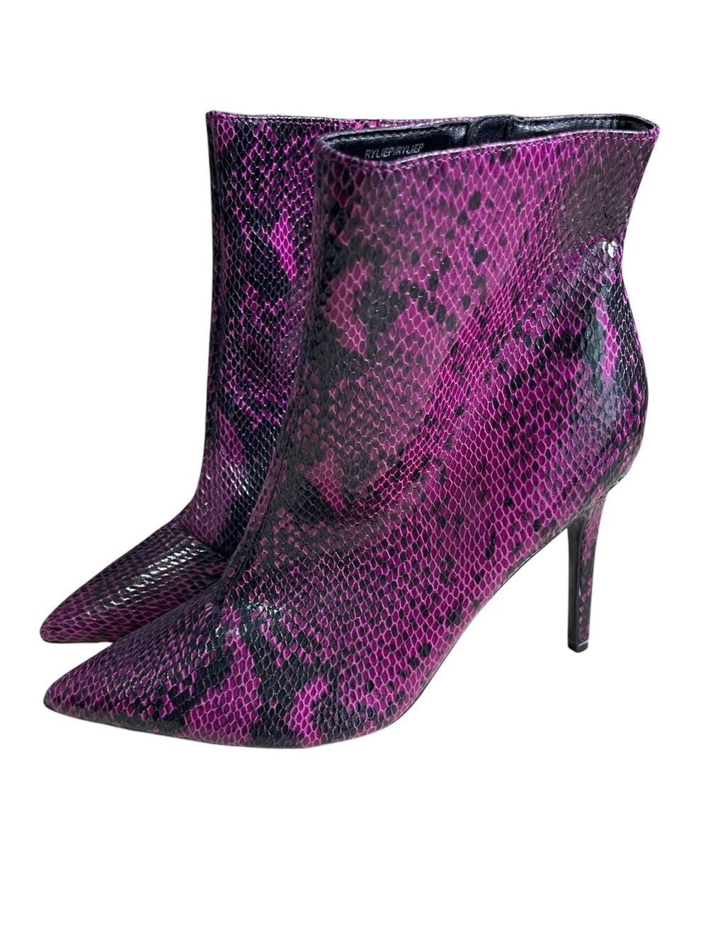 Thalia Sodi Rylie Purple Snake Skin Pointed Toe Stiletto Heel Ankle Bootie 8.5